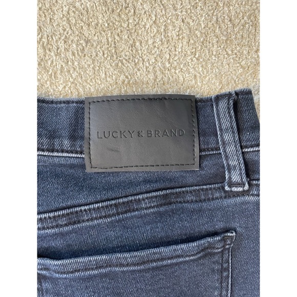 Lucky Brand Women's Bootcut Jeans Size 8 / 29 Dark Wash Denim Flared Leg Y2K - Picture 8 of 8